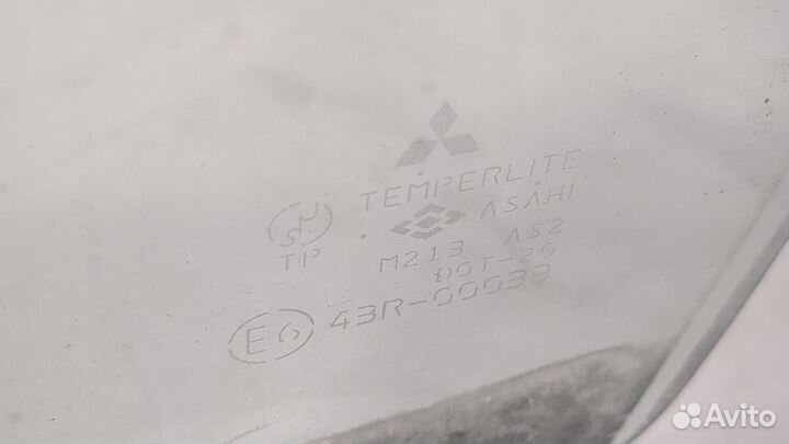 Стекло боковой двери Mitsubishi Colt, 2002