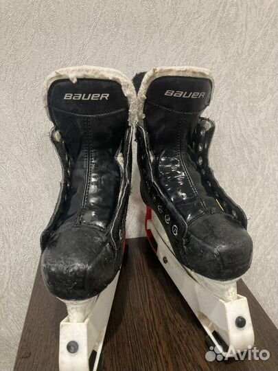 Хоккейные коньки bauer