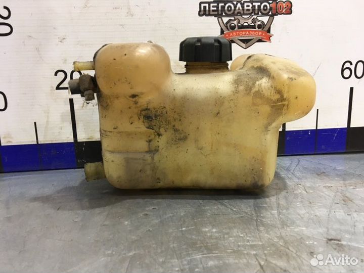 Бачок расширительный Лада 2110 2111 2004