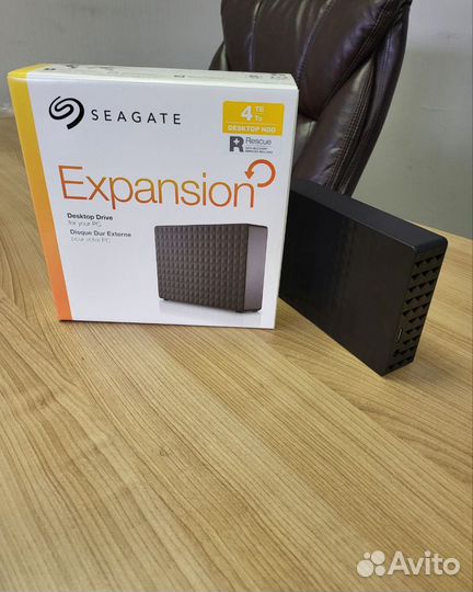 4 тб Внешний HDD Seagate Expansion desktop