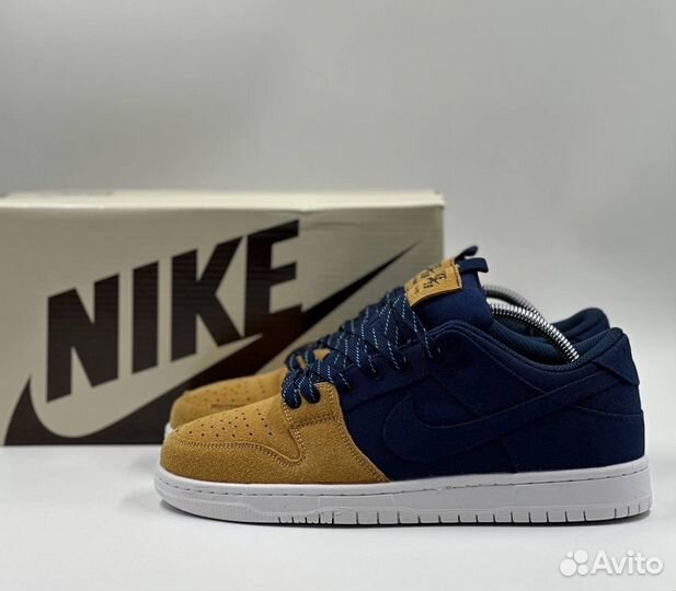 Кроссовки Nike dunk low