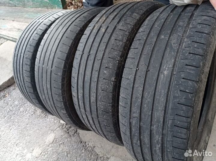 Continental ContiPremiumContact 5 205/55 R16