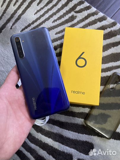 realme 6, 4/128 ГБ