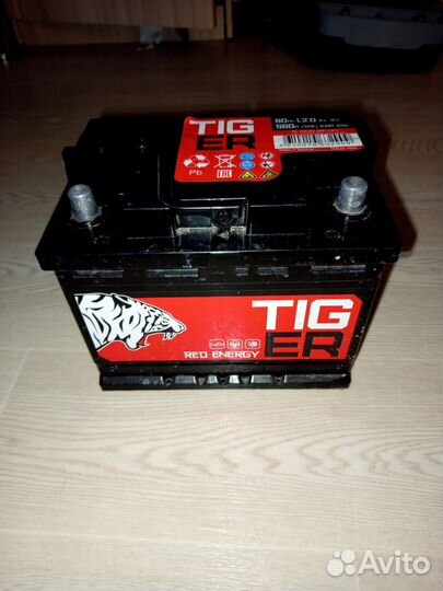 Аккумулятор 60 ач tiger практически новый