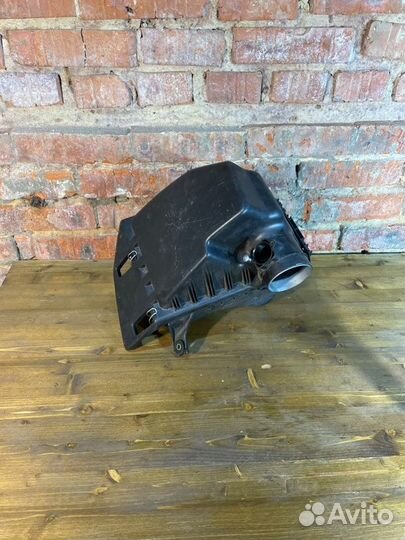 Корпус воздушного фильтра Bmw 5 E60 N52B25 AF 2005