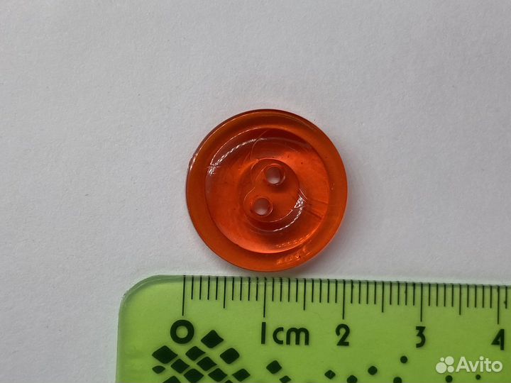 Пуговицы светло-красные прозрачные советские 20 мм