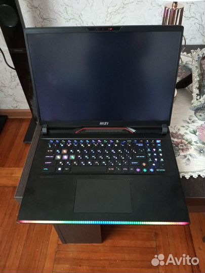 MSI raider GE78HX 13 VG