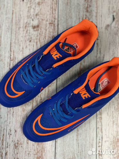 Бутсы Nike футбольные на подростка