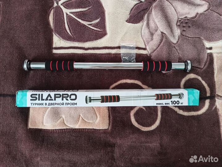 Турник в дверной проем SilaPro 62-100 см