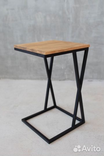 Прикроватный столик от производителя