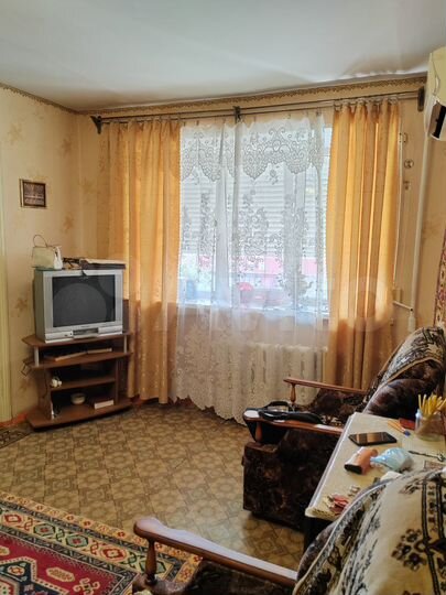 2-к. квартира, 42 м², 2/5 эт.