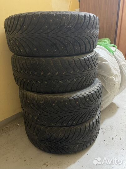 Sava Eskimo Stud 205/55 R16