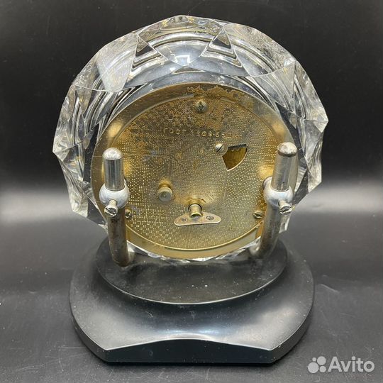 Часы маяк настольные механические СССР (сзр)