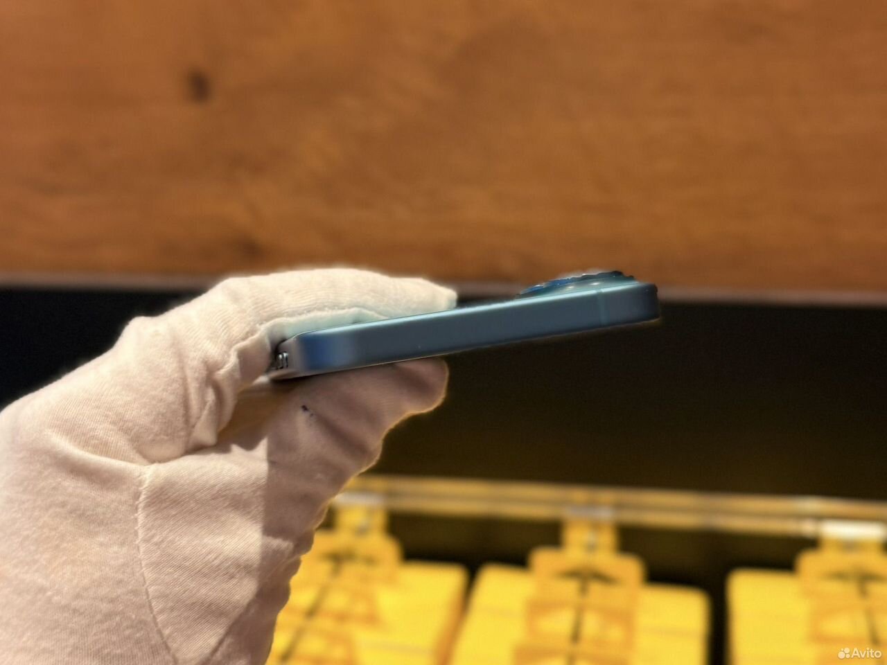 iPhone 16, 512 ГБ, SIM + eSIM