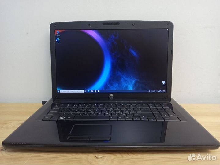 Ноутбук 17 дюймов i3