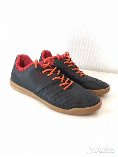 Бутсы кроссовки футзалки 32