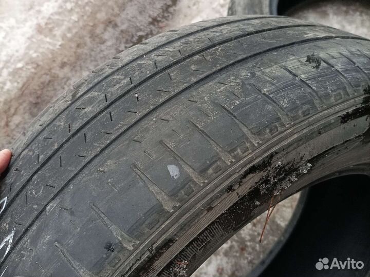 Nexen Roadian CT8 215/65 R17 104T