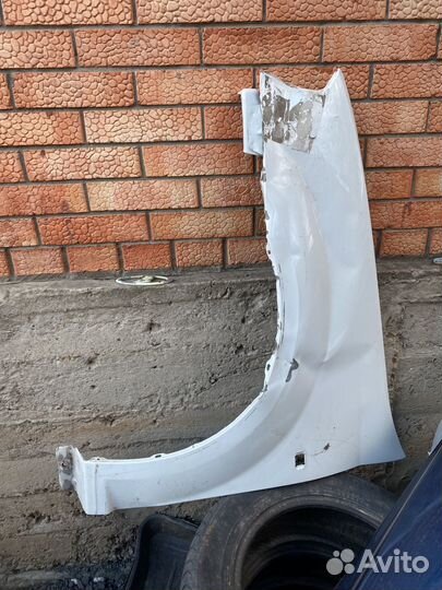 Крыло переднее правое хендай акцент