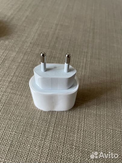 Адаптер питания Apple USB-C 20W (Оригинал)