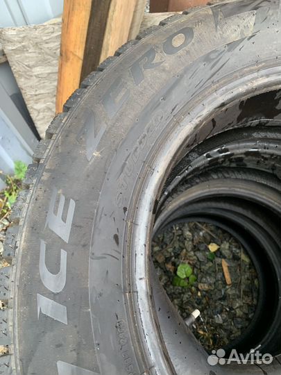 Pirelli Ice Zero 225/65 R17