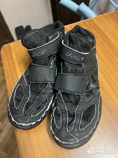 Борцовки asics
