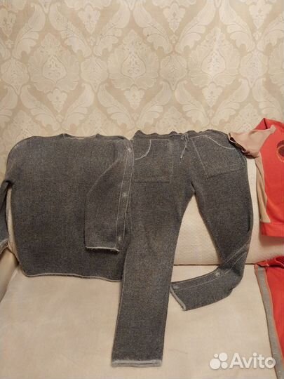 Спортивный костюм и ветровка женская