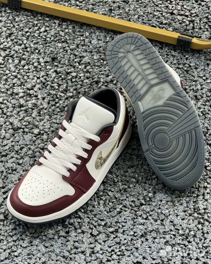 Air Jordan 1 Low Year of the Dragon