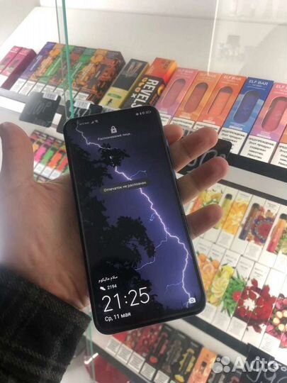 Телефон Huawei view 20