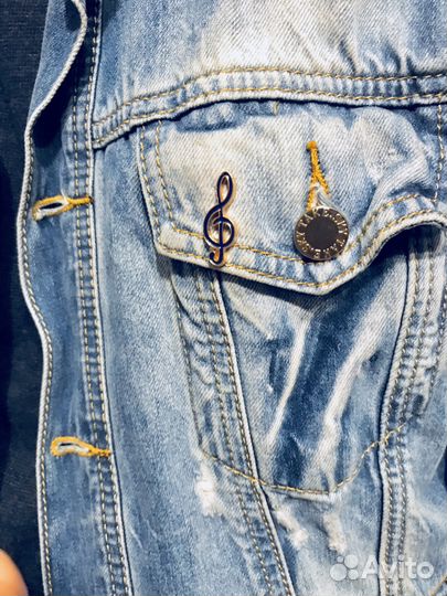 Значок «Скрипичный ключ» новый