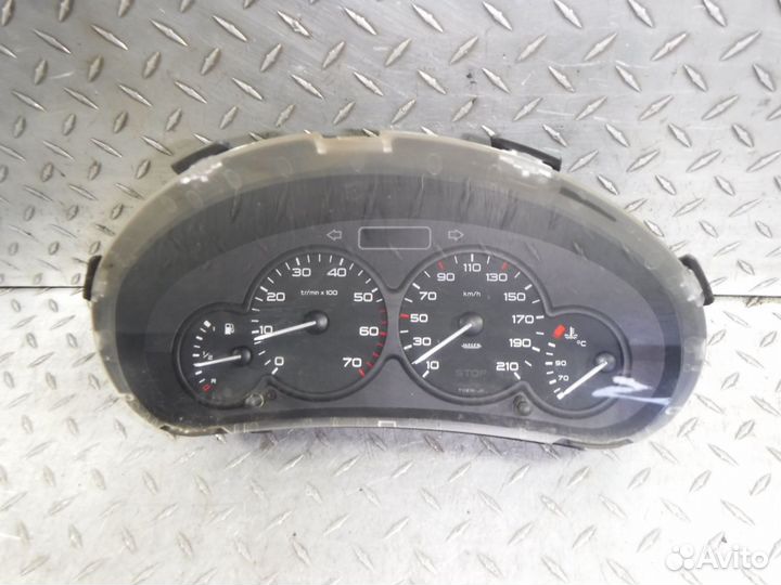 Панель приборов Peugeot Partner M59