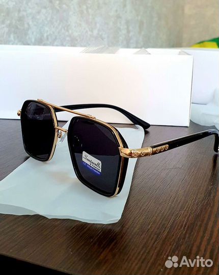 Солнцезащитные очки