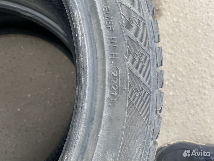 Hankook Radial H406 245/45 R18