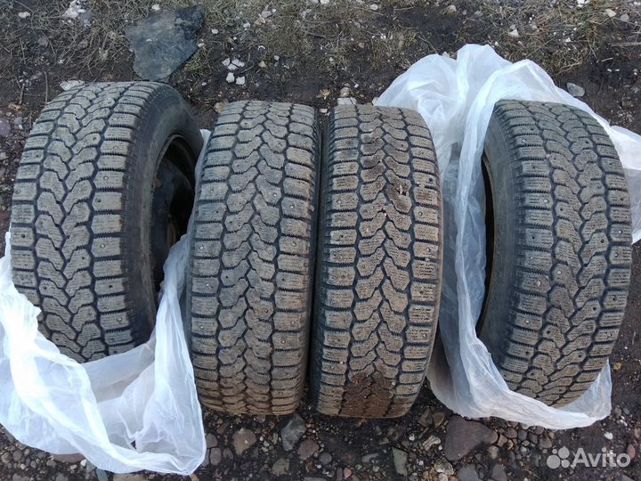 Yokohama Ice Guard Studless IG50 185/65 R15