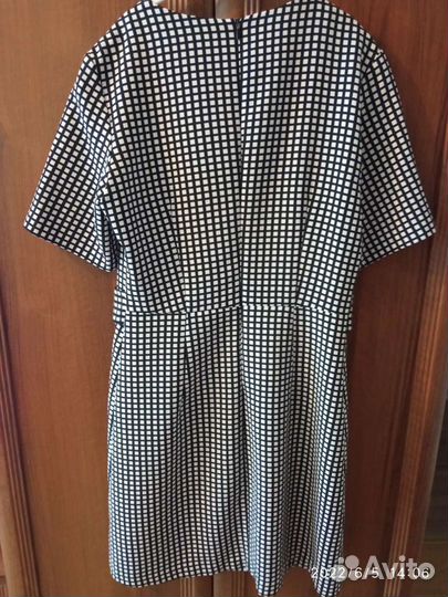 Платье офисное