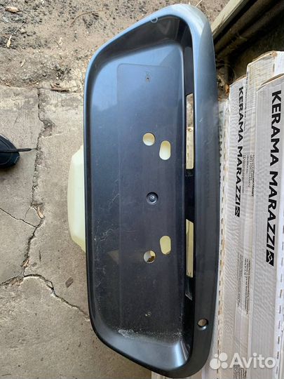 Накладка крышки багажника mitsubishi Lancer 9