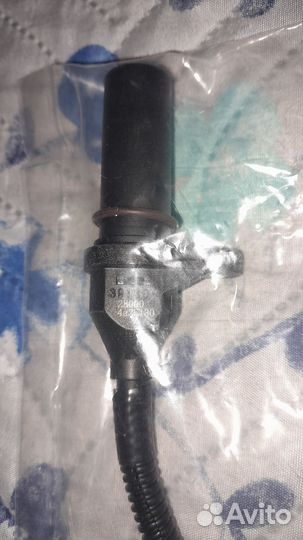 Датчик положения коленвала KIA,Hyundai