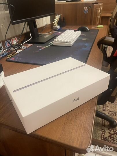 Коробки от айфонов/айпадов