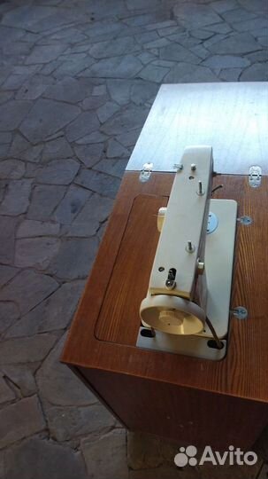 Швейная машинка