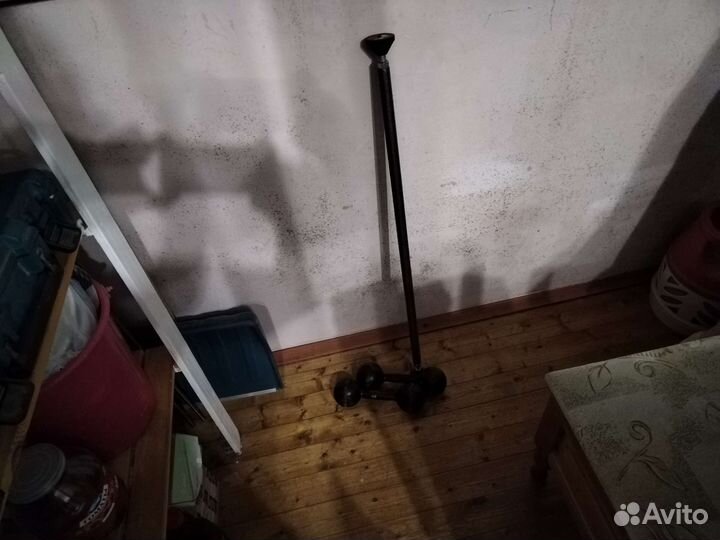 Турник и гантели