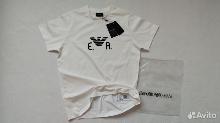 Emporio armani футболка мужская Белая