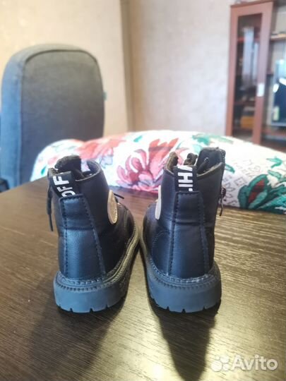 Ботинки детские 23 размер