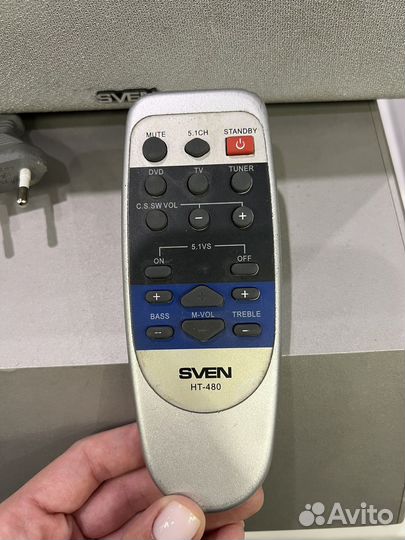 Сабвуфер и колонки Sven