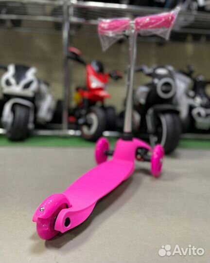 Самокат Трехколесный поворотный Schotter мини