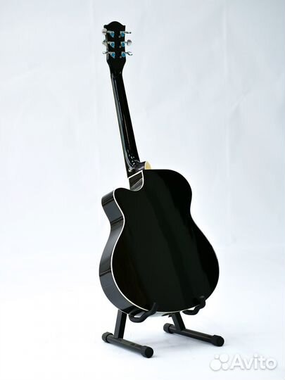 Гитара акустическая новая. Магазин, чек, гарантия