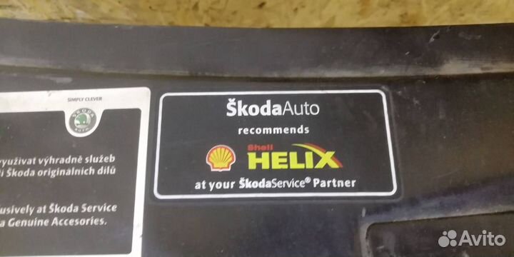 Передняя панель (телевизор) Skoda Octavia 2 (A5)