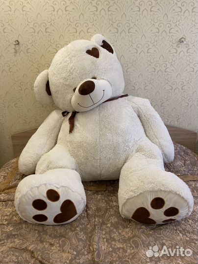 Плюшевый медведь большой