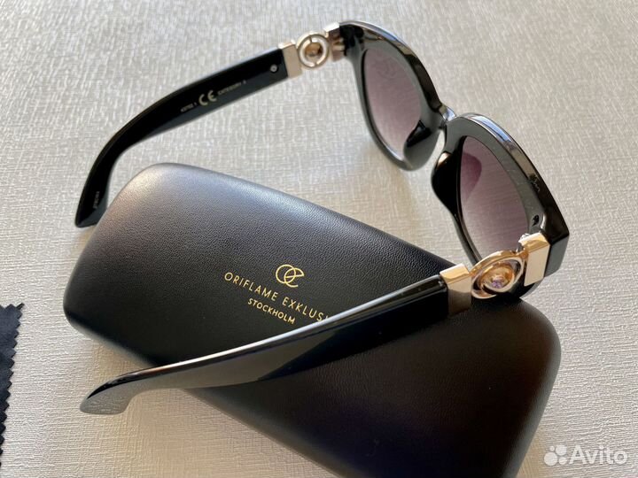 Солнцезащитные очки новые Oriflame