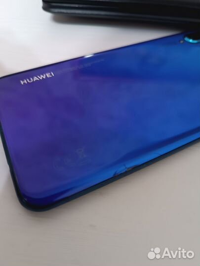 Телефон Huawei p30 lite