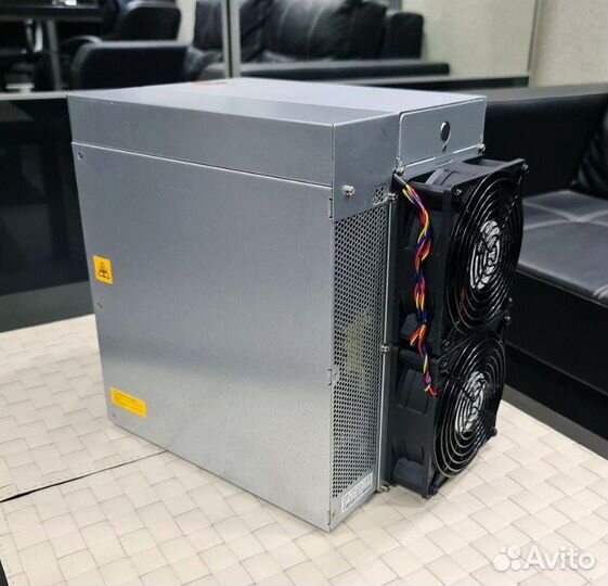 Омск Antminer S21 200Th/s новый в наличии