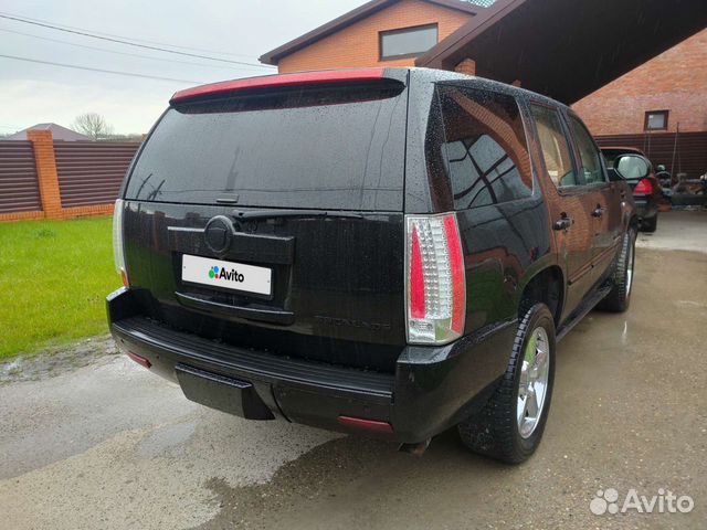 Cadillac Escalade AT, 2007, 178 000 км